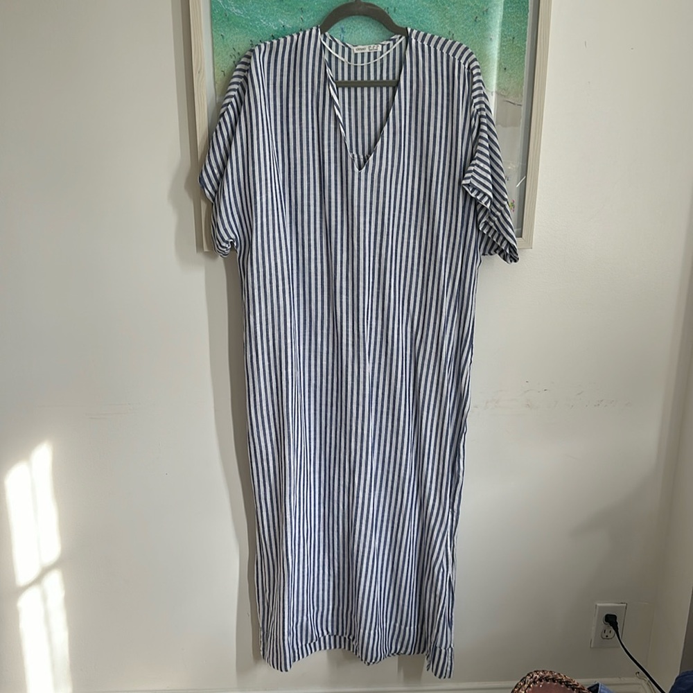 OYSHO Midi dress size M worn in perfect condition